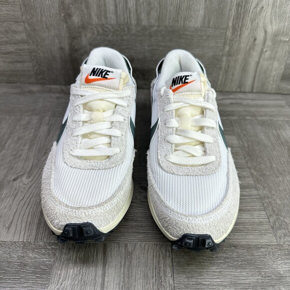 Nike Waffle Debut Women's size 5 White Vintage Green Shoes DX2931-102 - Picture 4 of 8